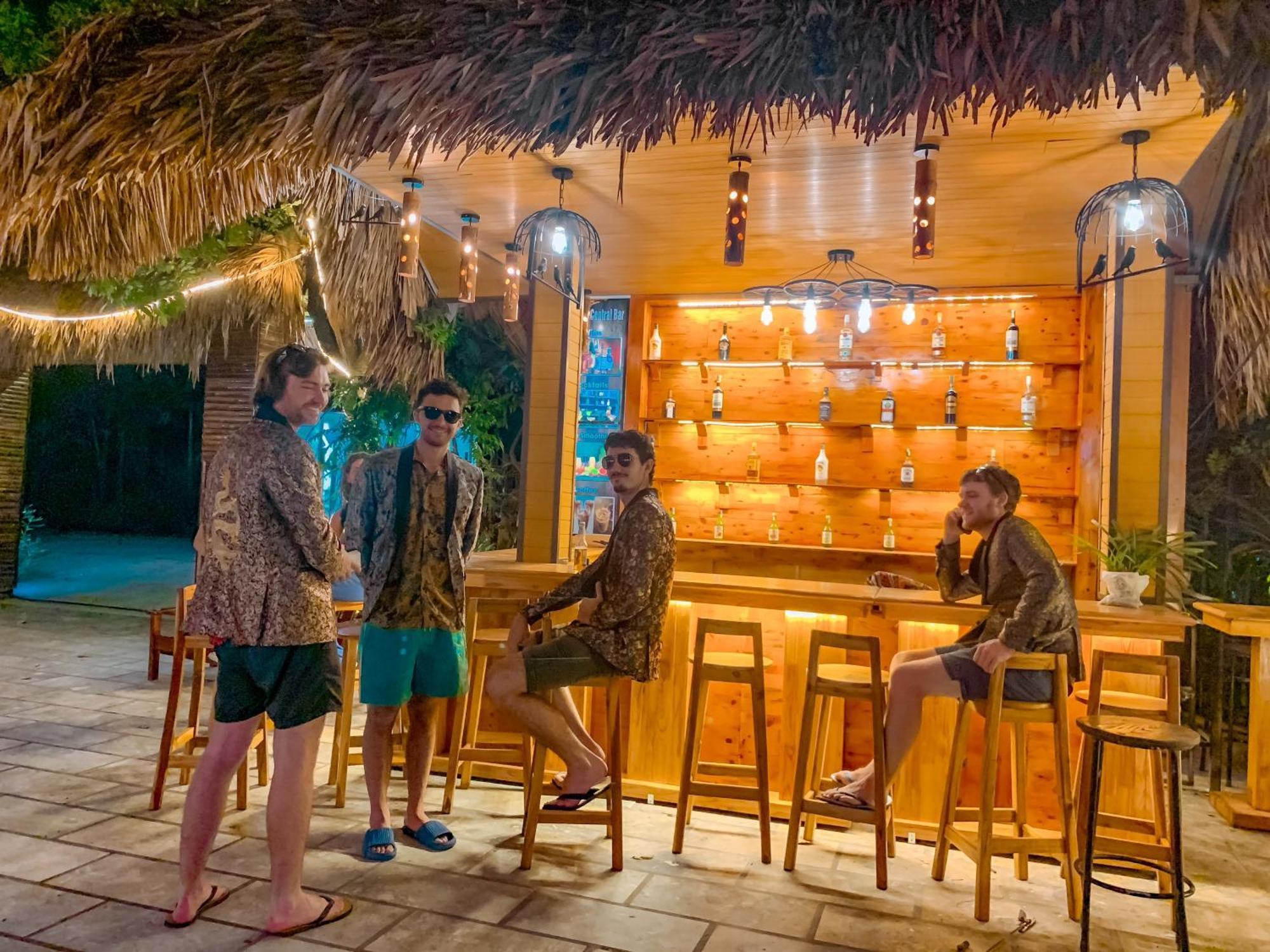 Tam Coc Central Bungalow-Hostel Vu Lam Екстер'єр фото